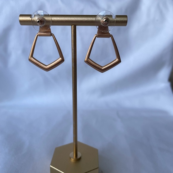 Kendra Scott Paxton Hoop Earrings in Rose Gold - Picture 5 of 6